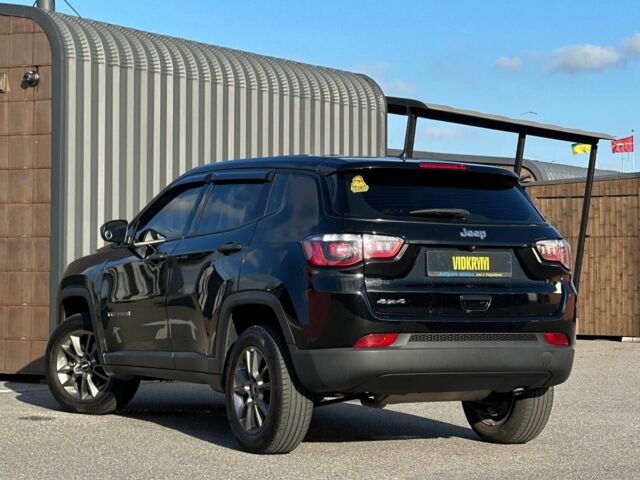 Черный Джип Компас, объемом двигателя 2.4 л и пробегом 128 тыс. км за 12850 $, фото 6 на Automoto.ua