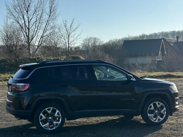 Черный Джип Компас, объемом двигателя 2.4 л и пробегом 94 тыс. км за 18000 $, фото 2 на Automoto.ua