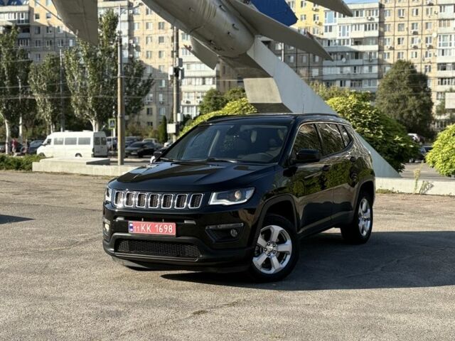 Черный Джип Компас, объемом двигателя 2.4 л и пробегом 142 тыс. км за 12800 $, фото 1 на Automoto.ua