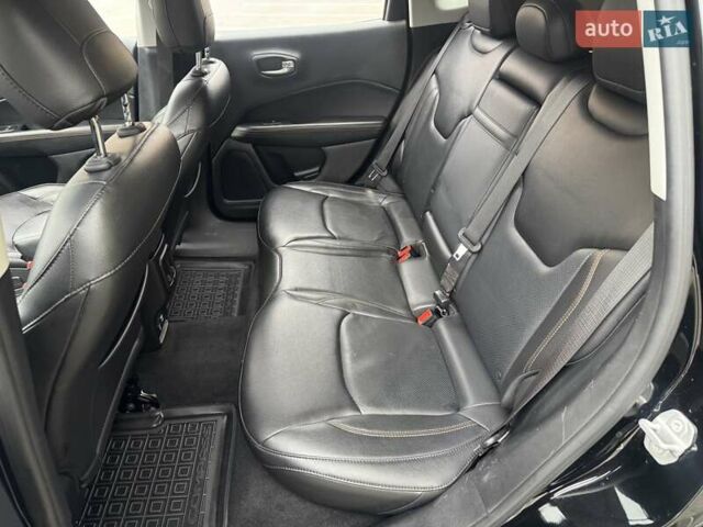 Черный Джип Компас, объемом двигателя 2.36 л и пробегом 110 тыс. км за 15000 $, фото 31 на Automoto.ua