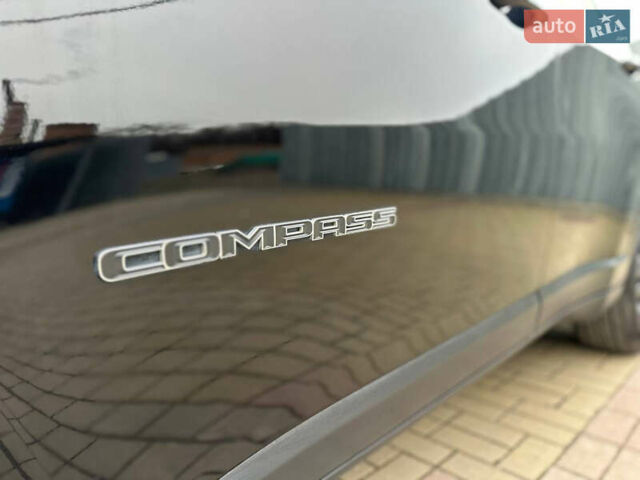 Черный Джип Компас, объемом двигателя 2.36 л и пробегом 157 тыс. км за 15300 $, фото 46 на Automoto.ua