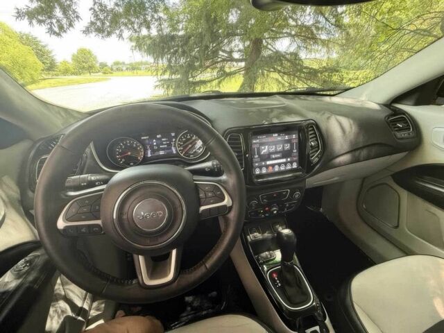 Черный Джип Компас, объемом двигателя 2.4 л и пробегом 45 тыс. км за 8000 $, фото 7 на Automoto.ua