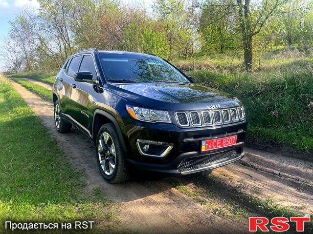 Чорний Джип Compass, об'ємом двигуна 2.4 л та пробігом 120 тис. км за 15400 $, фото 1 на Automoto.ua