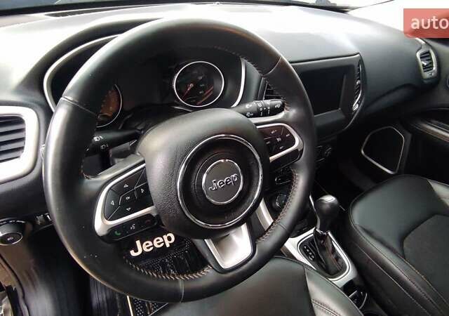 Черный Джип Компас, объемом двигателя 2.4 л и пробегом 151 тыс. км за 13999 $, фото 18 на Automoto.ua