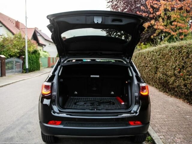 Черный Джип Компас, объемом двигателя 2.4 л и пробегом 98 тыс. км за 9000 $, фото 13 на Automoto.ua