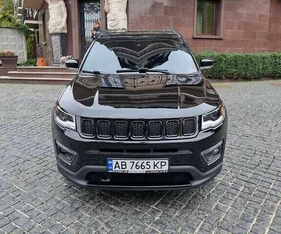 Чорний Джип Compass, об'ємом двигуна 2.4 л та пробігом 97 тис. км за 11500 $, фото 1 на Automoto.ua