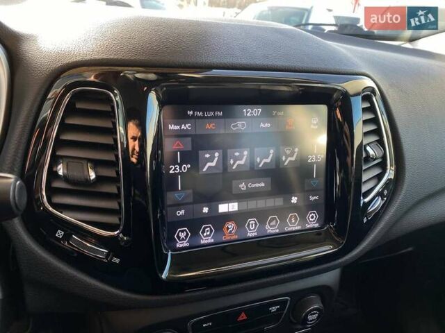 Черный Джип Компас, объемом двигателя 2.4 л и пробегом 128 тыс. км за 15600 $, фото 16 на Automoto.ua