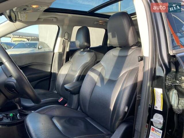 Черный Джип Компас, объемом двигателя 2.4 л и пробегом 128 тыс. км за 15600 $, фото 20 на Automoto.ua