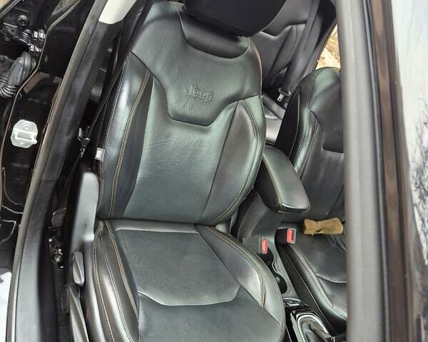 Черный Джип Компас, объемом двигателя 2.36 л и пробегом 117 тыс. км за 15800 $, фото 45 на Automoto.ua