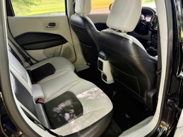 Чорний Джип Compass, об'ємом двигуна 2.4 л та пробігом 32 тис. км за 2860 $, фото 10 на Automoto.ua