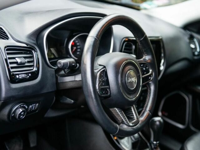 Черный Джип Компас, объемом двигателя 2.4 л и пробегом 98 тыс. км за 9000 $, фото 19 на Automoto.ua