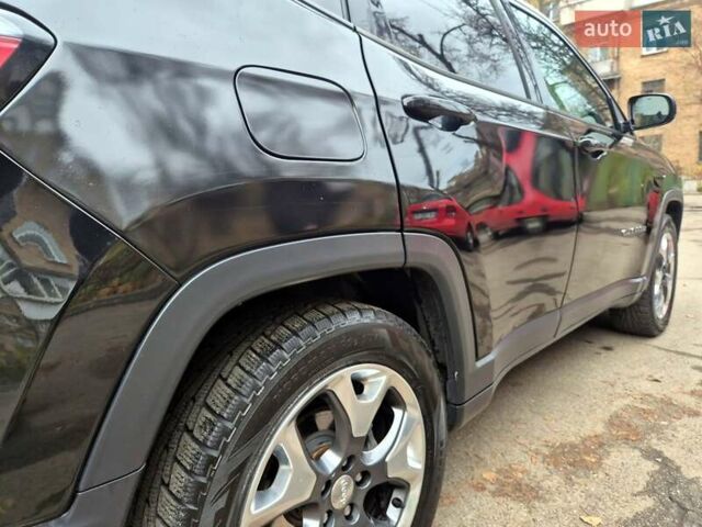 Черный Джип Компас, объемом двигателя 2.36 л и пробегом 117 тыс. км за 15800 $, фото 11 на Automoto.ua