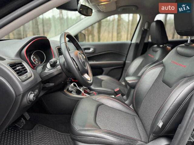 Чорний Джип Compass, об'ємом двигуна 2.4 л та пробігом 122 тис. км за 16377 $, фото 17 на Automoto.ua