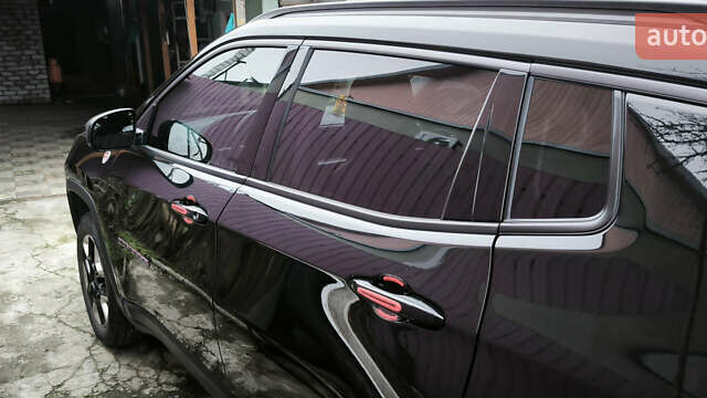 Черный Джип Компас, объемом двигателя 2.36 л и пробегом 41 тыс. км за 19000 $, фото 8 на Automoto.ua