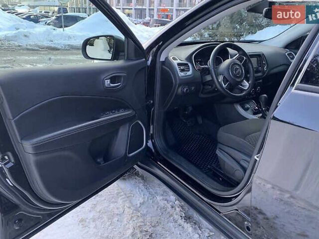 Чорний Джип Compass, об'ємом двигуна 2.4 л та пробігом 65 тис. км за 14900 $, фото 10 на Automoto.ua