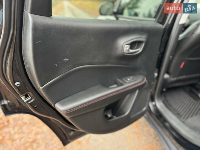 Чорний Джип Compass, об'ємом двигуна 2.4 л та пробігом 122 тис. км за 16377 $, фото 22 на Automoto.ua