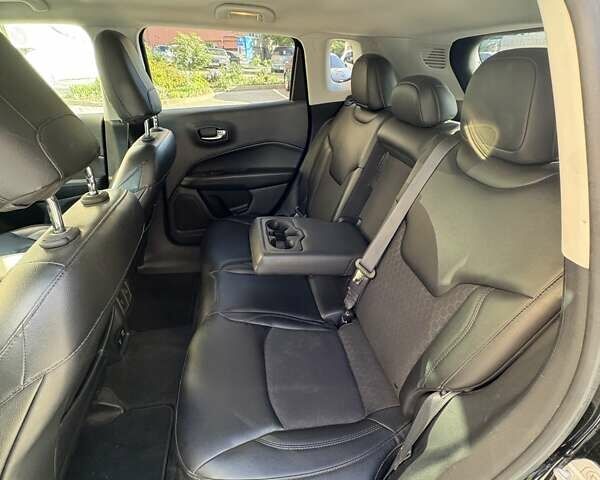 Черный Джип Компас, объемом двигателя 2.4 л и пробегом 136 тыс. км за 12700 $, фото 18 на Automoto.ua