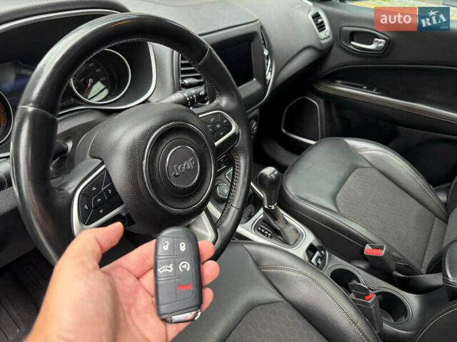 Джип Компас 2018 в Ивано-Франковске на Automoto.ua Черный Джип Компас, объемом двигателя 2.4 л и пробегом 100 тыс. км за 13499 $, фото 28 на Automoto.ua