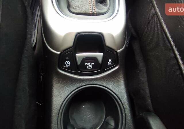 Черный Джип Компас, объемом двигателя 2.4 л и пробегом 151 тыс. км за 13999 $, фото 19 на Automoto.ua