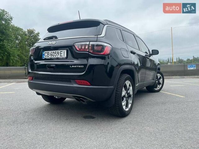 Джип Compass 2018 у Чернігові на Automoto.ua Чорний Джип Compass, об'ємом двигуна 2.36 л та пробігом 100 тис. км за 16400 $, фото 16 на Automoto.ua
