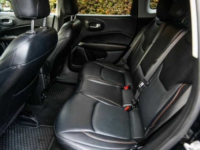 Черный Джип Компас, объемом двигателя 2.4 л и пробегом 98 тыс. км за 9000 $, фото 21 на Automoto.ua