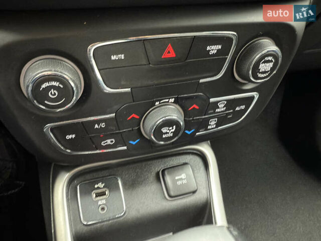 Джип Компас 2018 в Ивано-Франковске на Automoto.ua Черный Джип Компас, объемом двигателя 2.4 л и пробегом 100 тыс. км за 13499 $, фото 27 на Automoto.ua