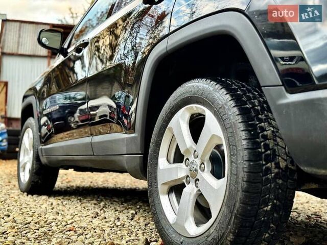 Черный Джип Компас, объемом двигателя 2.36 л и пробегом 92 тыс. км за 13490 $, фото 26 на Automoto.ua