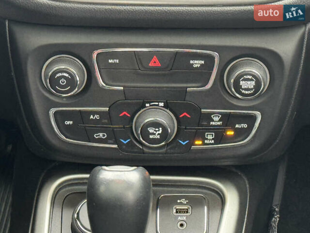 Чорний Джип Compass, об'ємом двигуна 2.36 л та пробігом 146 тис. км за 13500 $, фото 24 на Automoto.ua