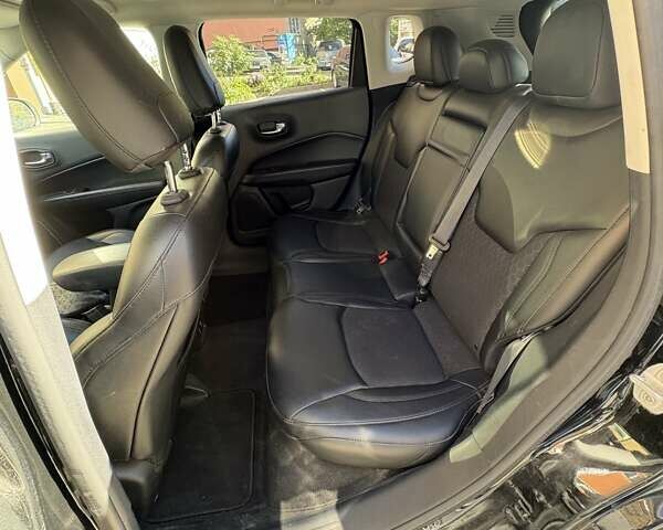 Черный Джип Компас, объемом двигателя 2.4 л и пробегом 136 тыс. км за 12700 $, фото 17 на Automoto.ua