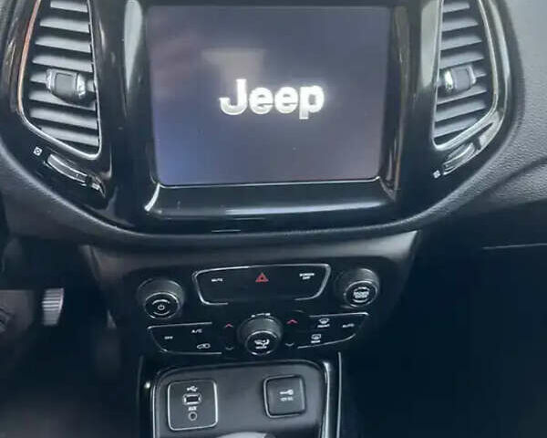 Черный Джип Компас, объемом двигателя 2.36 л и пробегом 105 тыс. км за 14300 $, фото 8 на Automoto.ua