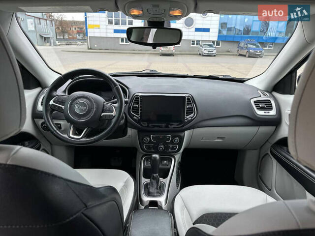 Черный Джип Компас, объемом двигателя 2.36 л и пробегом 157 тыс. км за 15300 $, фото 27 на Automoto.ua