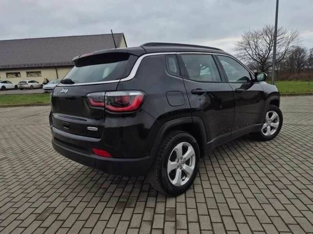 Черный Джип Компас, объемом двигателя 0 л и пробегом 83 тыс. км за 9900 $, фото 3 на Automoto.ua