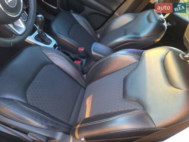 Черный Джип Компас, объемом двигателя 2.36 л и пробегом 135 тыс. км за 13850 $, фото 57 на Automoto.ua