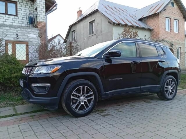 Черный Джип Компас, объемом двигателя 2.4 л и пробегом 53 тыс. км за 15500 $, фото 2 на Automoto.ua