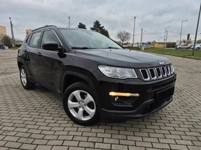 Черный Джип Компас, объемом двигателя 0 л и пробегом 83 тыс. км за 9900 $, фото 2 на Automoto.ua