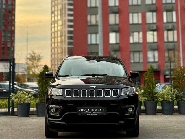 Черный Джип Компас, объемом двигателя 2.4 л и пробегом 55 тыс. км за 16900 $, фото 2 на Automoto.ua
