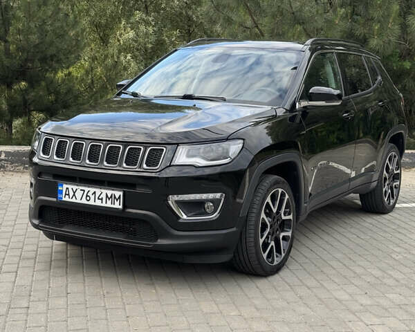 Черный Джип Компас, объемом двигателя 2.36 л и пробегом 82 тыс. км за 13500 $, фото 1 на Automoto.ua