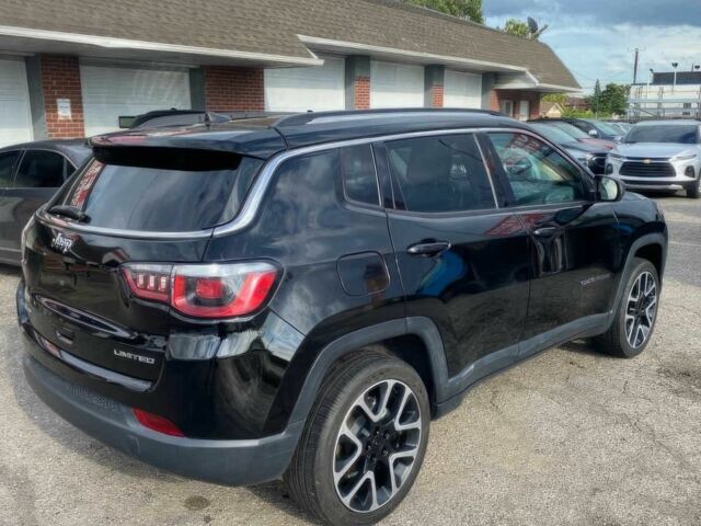 Черный Джип Компас, объемом двигателя 2.4 л и пробегом 48 тыс. км за 9000 $, фото 4 на Automoto.ua