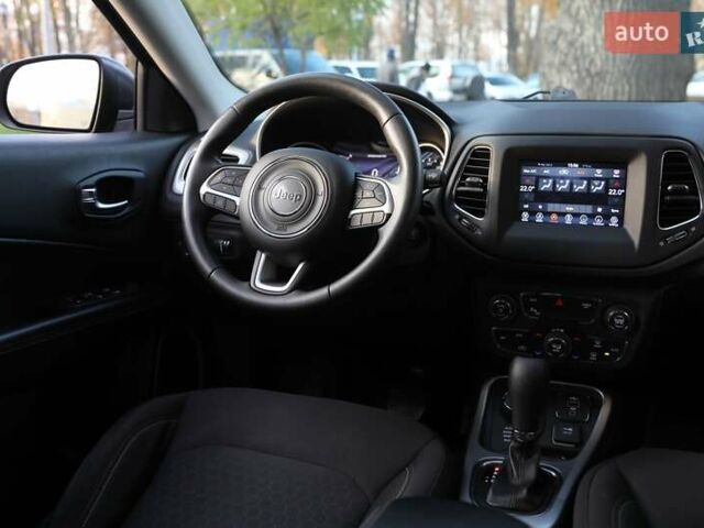 Черный Джип Компас, объемом двигателя 2.4 л и пробегом 52 тыс. км за 16500 $, фото 10 на Automoto.ua