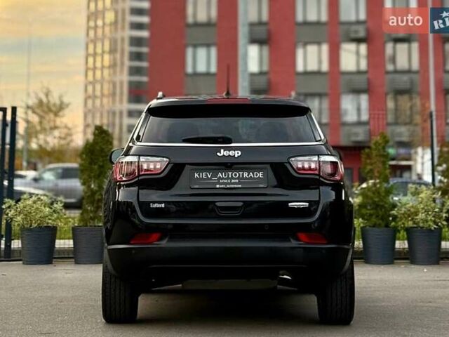 Черный Джип Компас, объемом двигателя 2.36 л и пробегом 55 тыс. км за 16900 $, фото 12 на Automoto.ua