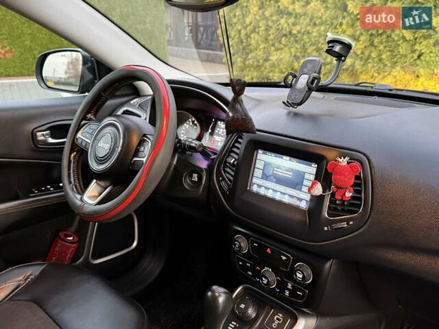 Черный Джип Компас, объемом двигателя 2.4 л и пробегом 174 тыс. км за 15700 $, фото 29 на Automoto.ua