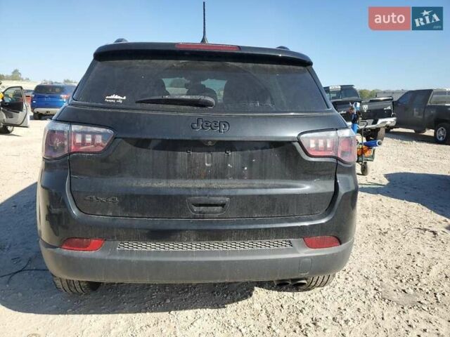 Черный Джип Компас, объемом двигателя 2.4 л и пробегом 101 тыс. км за 3100 $, фото 5 на Automoto.ua