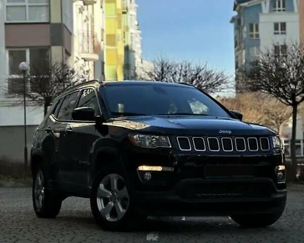 Джип Compass 2019 у Івано-Франківську на Automoto.ua Чорний Джип Compass, об'ємом двигуна 2.36 л та пробігом 95 тис. км за 14700 $, фото 2 на Automoto.ua