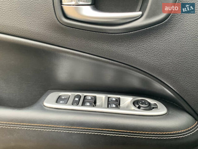 Чорний Джип Compass, об'ємом двигуна 2.4 л та пробігом 47 тис. км за 16500 $, фото 16 на Automoto.ua