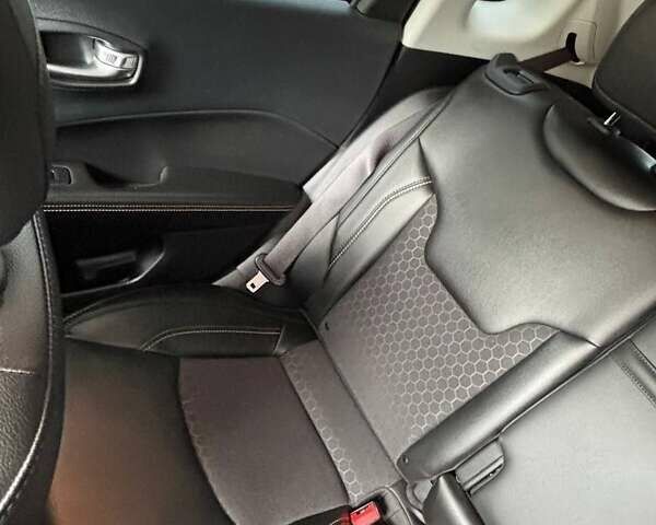 Чорний Джип Compass, об'ємом двигуна 2.36 л та пробігом 55 тис. км за 15999 $, фото 31 на Automoto.ua