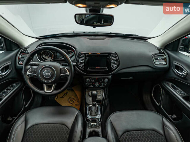 Джип Compass 2019 у Києві на Automoto.ua Чорний Джип Compass, об'ємом двигуна 2.4 л та пробігом 101 тис. км за 15402 $, фото 11 на Automoto.ua