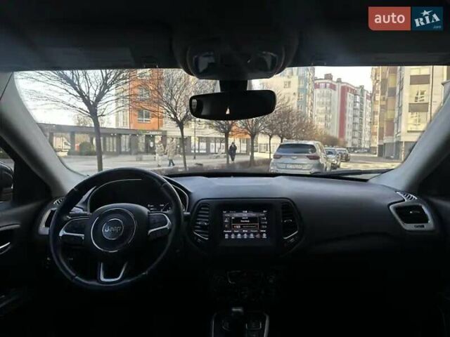 Джип Compass 2019 у Івано-Франківську на Automoto.ua Чорний Джип Compass, об'ємом двигуна 2.36 л та пробігом 95 тис. км за 14700 $, фото 8 на Automoto.ua