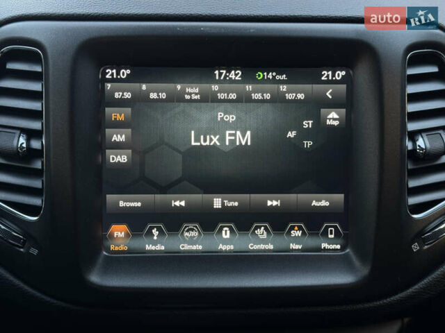 Джип Compass 2019 у Луцьку на Automoto.ua Чорний Джип Compass, об'ємом двигуна 2 л та пробігом 231 тис. км за 18999 $, фото 18 на Automoto.ua