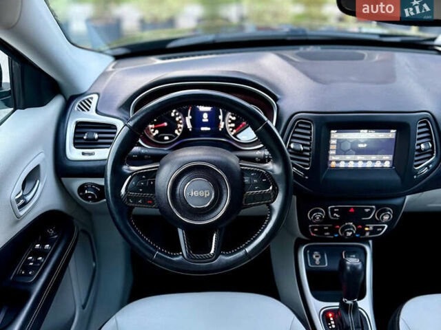 Черный Джип Компас, объемом двигателя 2.36 л и пробегом 55 тыс. км за 16900 $, фото 35 на Automoto.ua