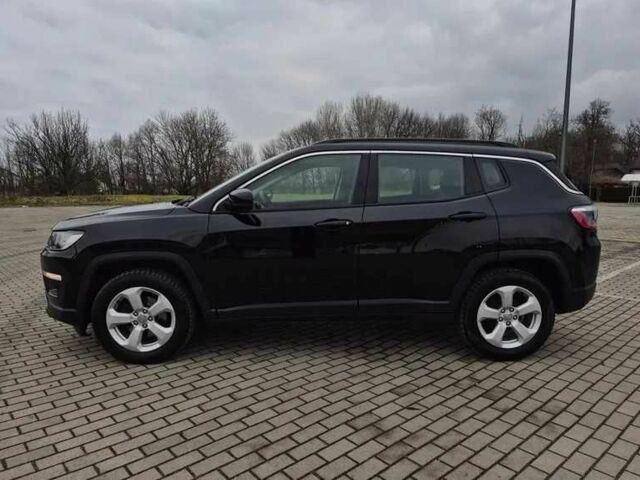 Черный Джип Компас, объемом двигателя 0 л и пробегом 83 тыс. км за 9900 $, фото 4 на Automoto.ua